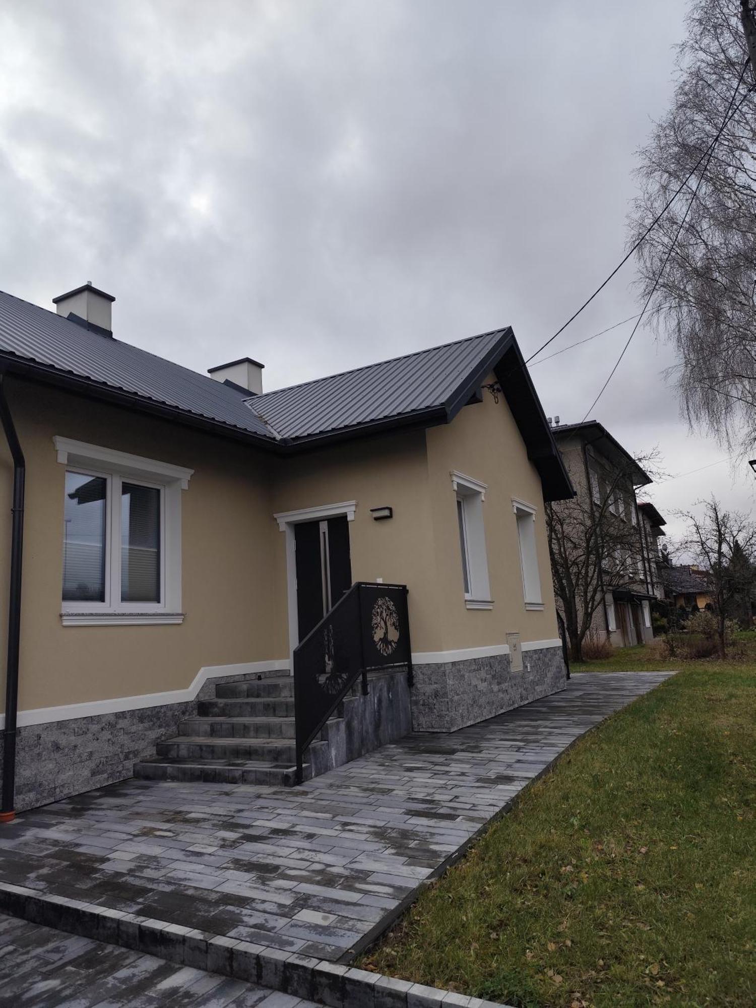 Berryblossom Estate Кросно Экстерьер фото